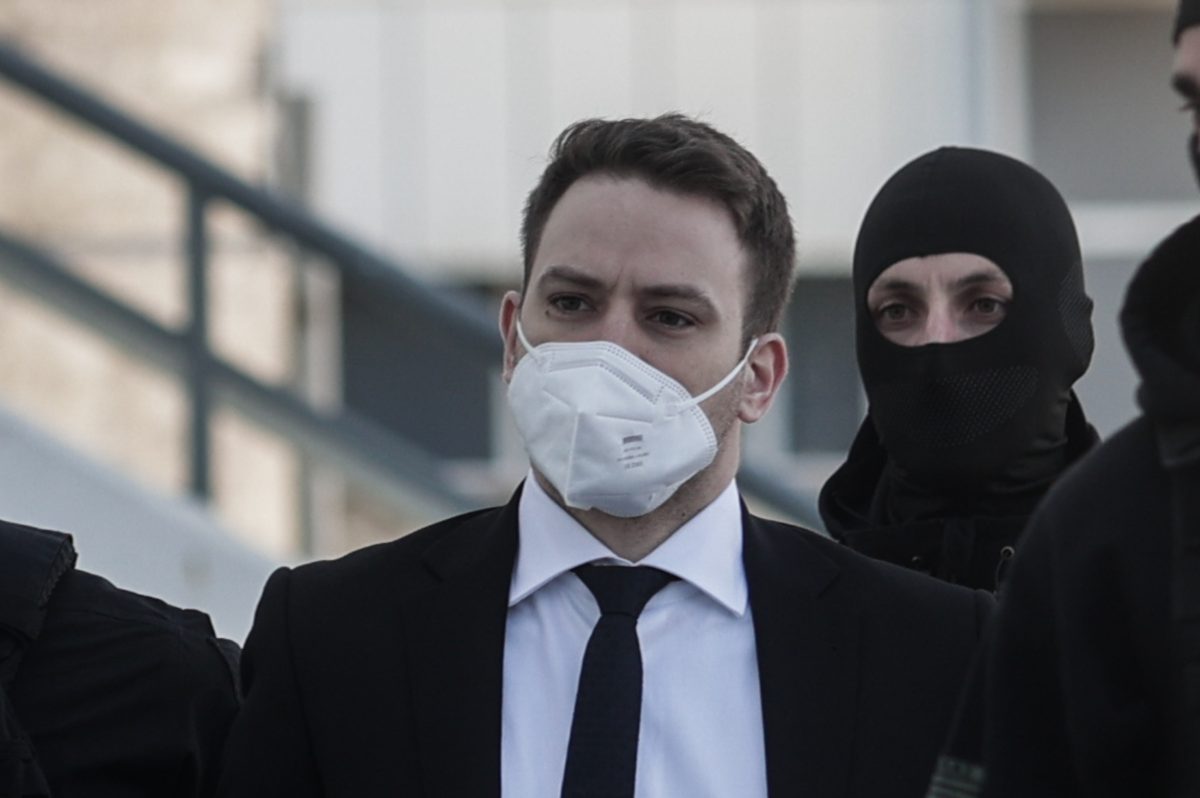Γιατί παραιτήθηκε η δικηγόρος του Μπάμπη Αναγνωστόπουλου