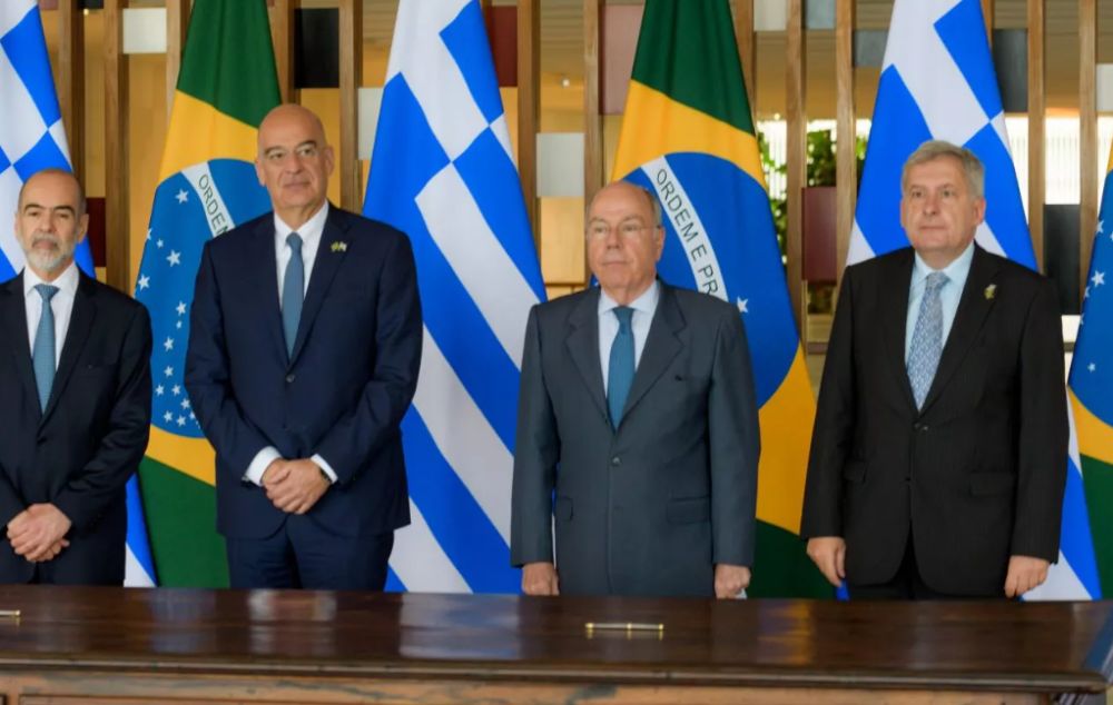 Συμφωνία συνεργασίας Ελλάδας – Βραζιλίας σε άμυνα, αεροπορία και τουρισμό