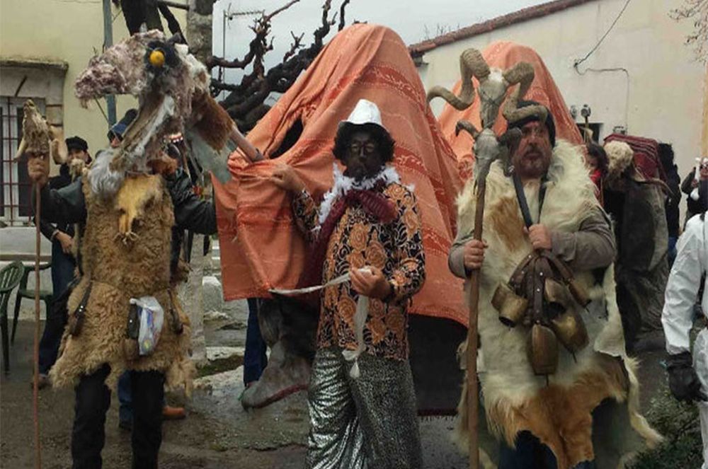 Χανιά: Το διονυσιακό έθιμο της Καμήλας