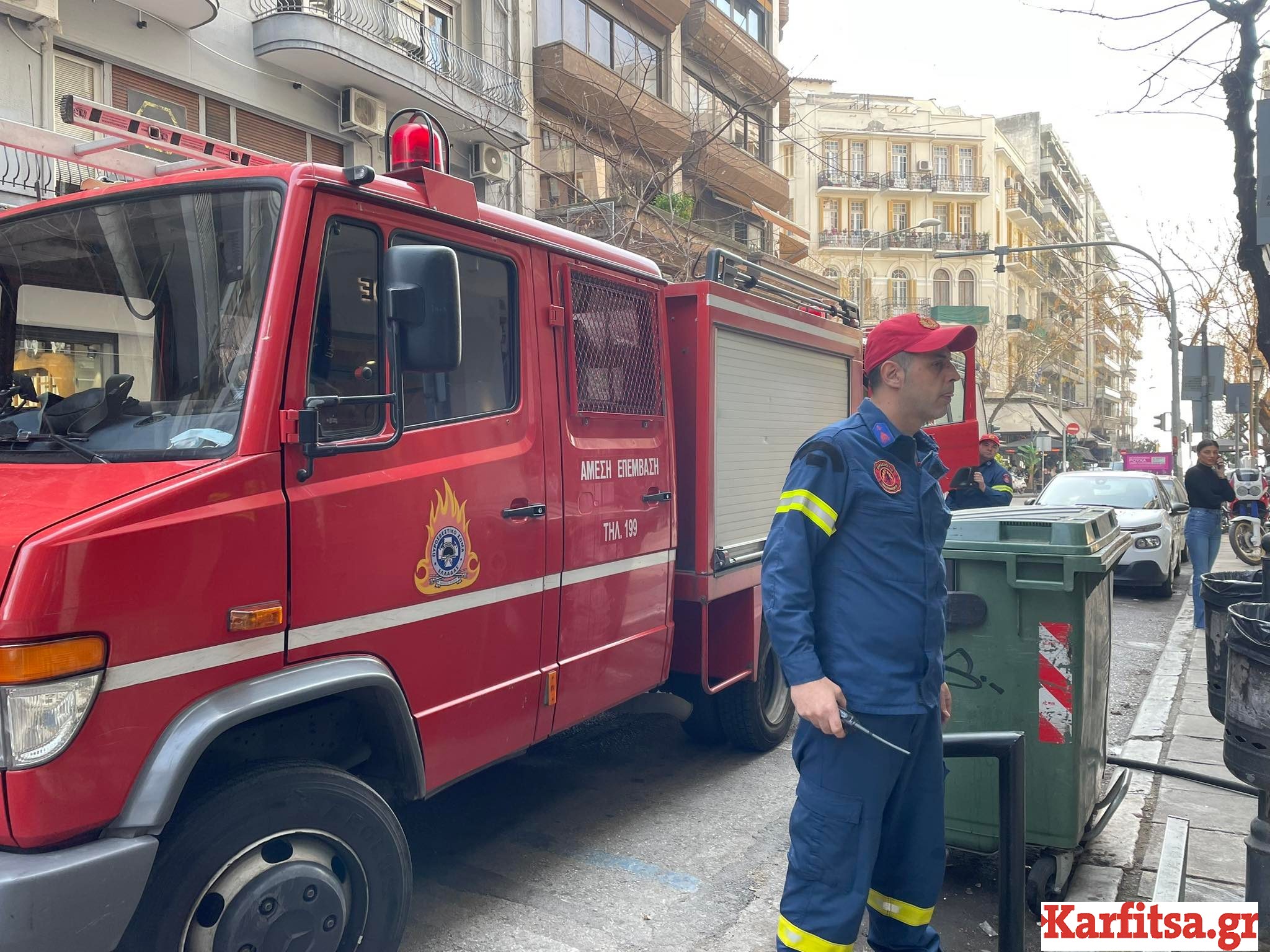 Θεσσαλονίκη: Φωτιά σε κατάστημα στο κέντρο της πόλης (ΦΩΤΟ)