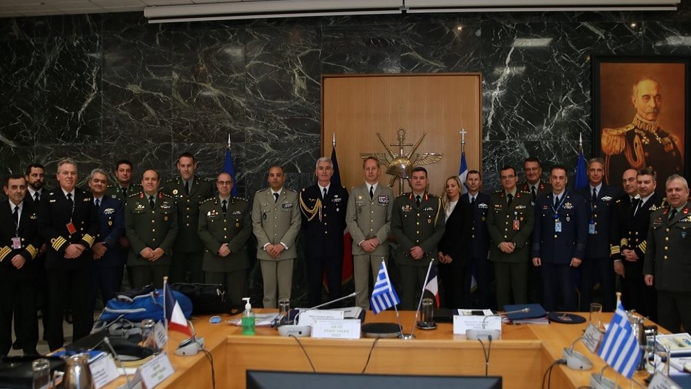 Επίσκεψη αντιπροσωπείας των Ενόπλων Δυνάμεων της Γαλλίας στο ΓΕΕΘΑ