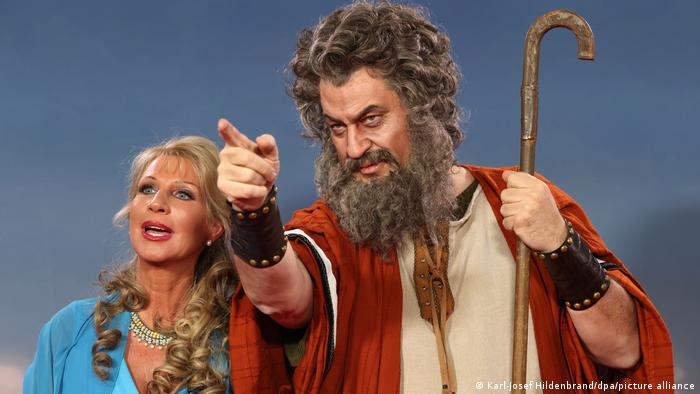 Η πολιτική ως καρναβάλι