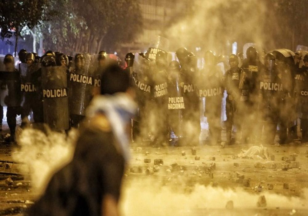 Περού: Εισαγγελική έρευνα για δολοφονίες διαδηλωτών