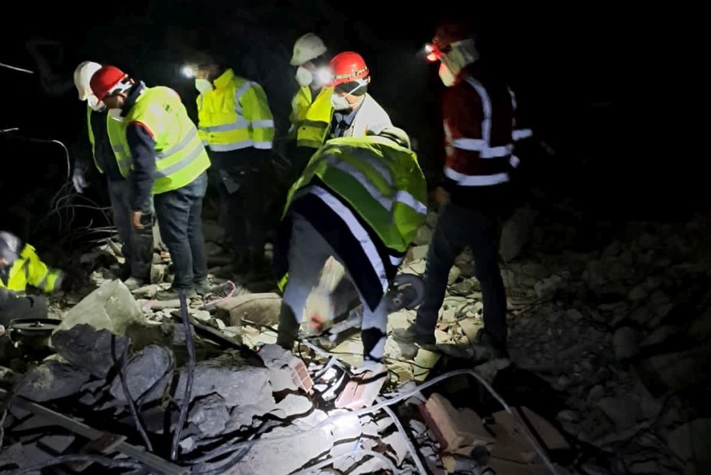 Η γέφυρα φιλίας που χτίστηκε στα χαλάσματα 