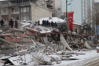 Σεισμός Τουρκία – Συρία: Ο συνολικός αριθμός των νεκρών ξεπερνά μέχρι στιγμής τους 8.700