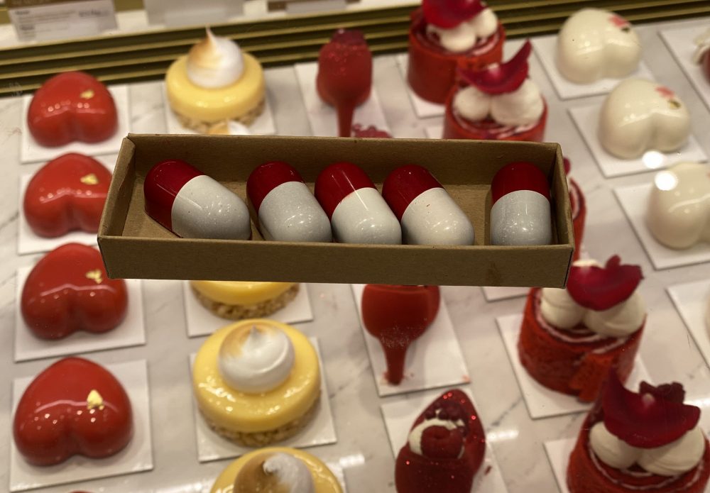 Θεσσαλονίκη: Σοκολατένια χαπάκια του έρωτα για ραγισμένες καρδιές την ημέρα του Αγίου Βαλεντίνου (ΦΩΤΟ)