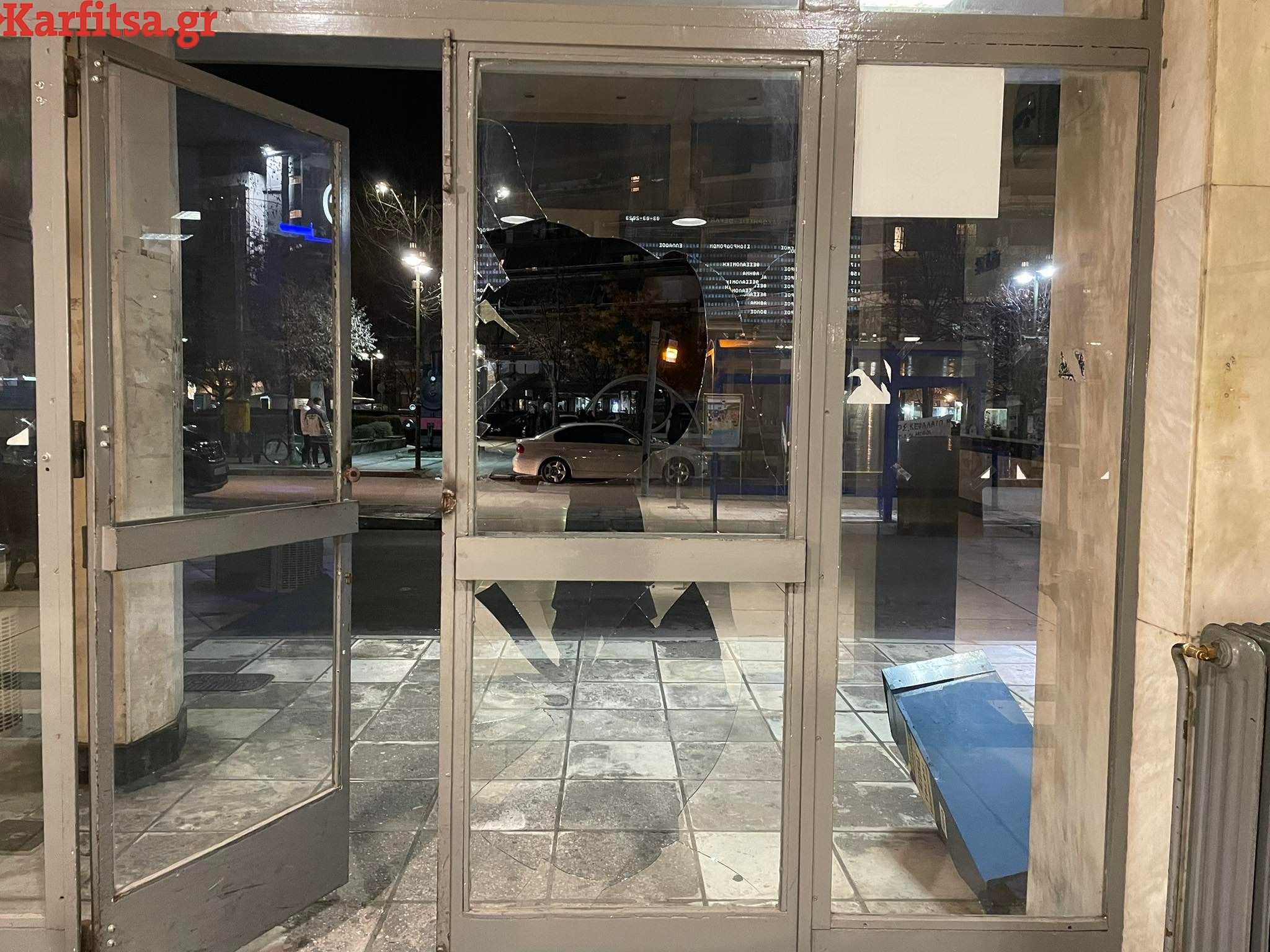 Τραγωδία στα Τέμπη: Επεισόδια στη Λάρισα (ΦΩΤΟ)