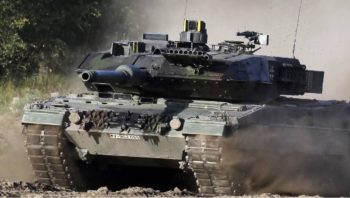 Έξι άρματα μάχης Leopard θα παραδοθούν στην Ουκρανία μετά το Πάσχα των Καθολικών