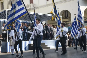Παρέλαση 25ης Μαρτίου: Με κονκάρδα «ήταν έγκλημα» οι μαθητές αύριο στη Λάρισα