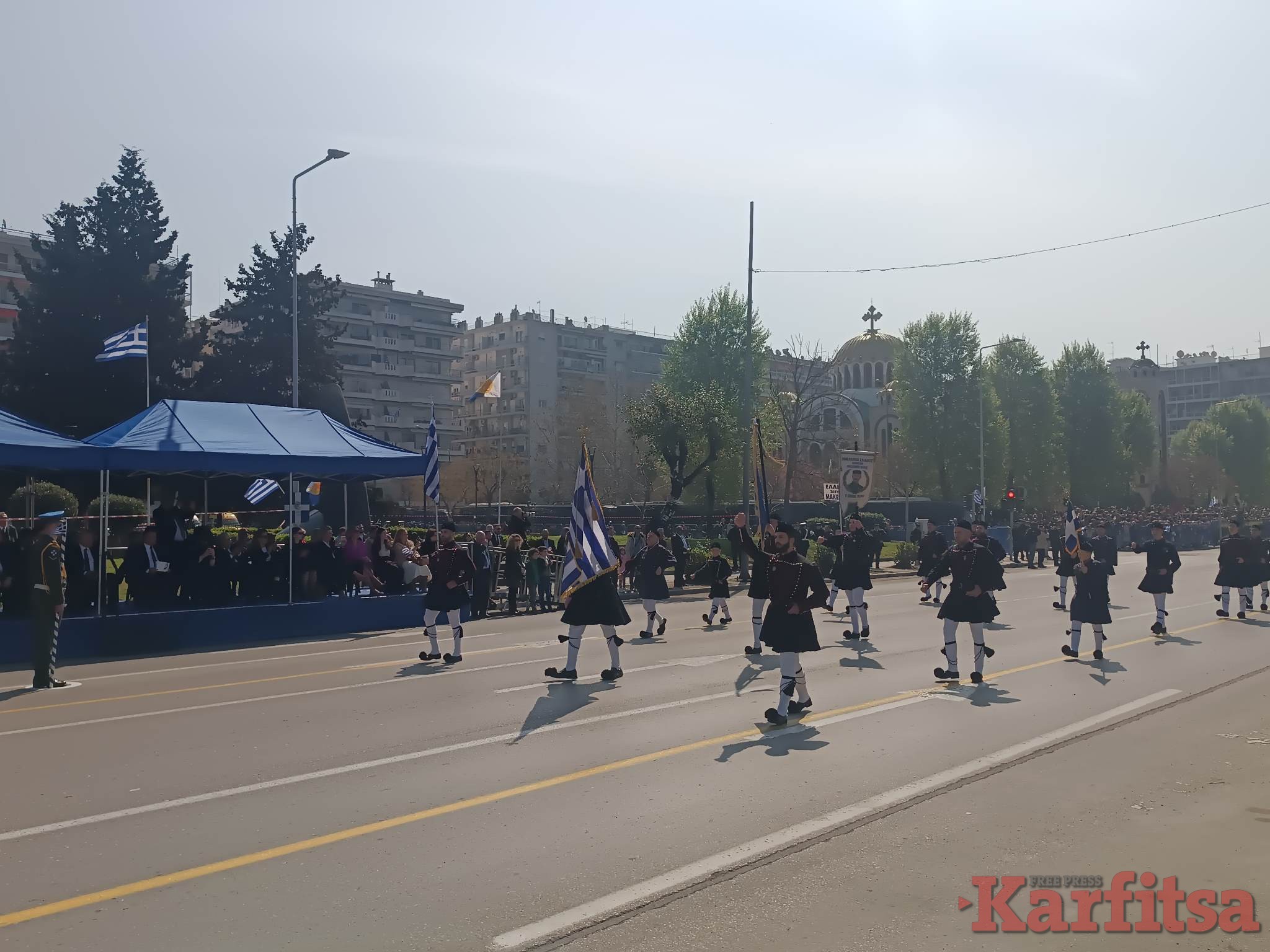 Θεσσαλονίκη: Ξεκίνησε η παρέλαση για την 25η Μαρτίου (ΦΩΤΟ – Video)