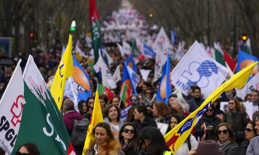 Πορτογαλία: Διαδήλωση χιλιάδων εργαζομένων στη Λισαβόνα με μισθολογικά αιτήματα