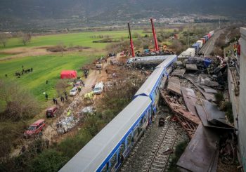 Δυστύχημα στα Τέμπη: Στον ανακριτή τρία άτομα από ΟΣΕ και Hellenic Train
