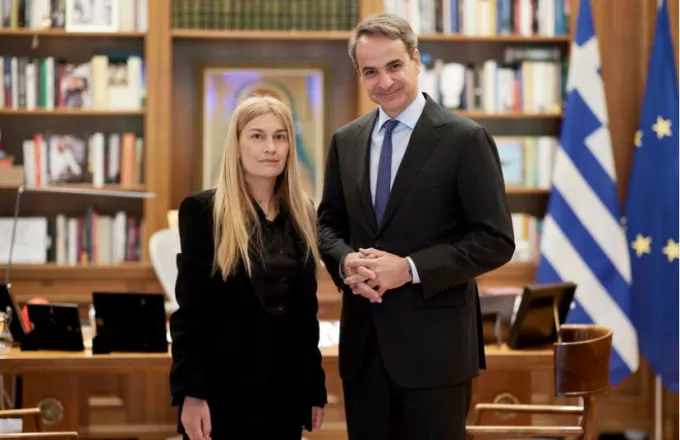 Εκλογές 2023: Υποψήφια με τη ΝΔ η Σέβη Βολουδάκη – «Θα περπατήσω στο δρόμο που χάραξε ο Μανούσος»