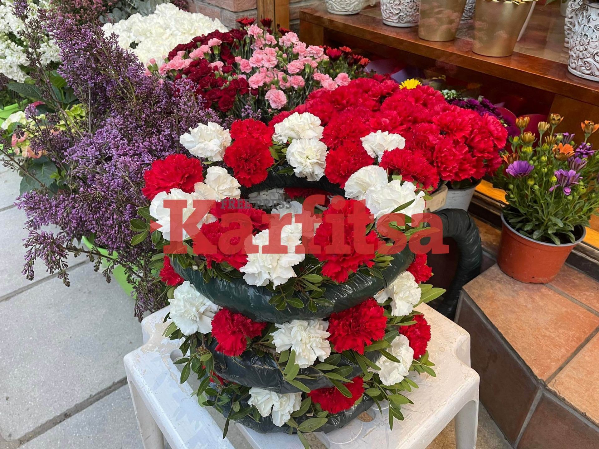 Θεσσαλονίκη: Τα λουλούδια «πρωταγωνιστές» του Πάσχα – Ποια επιλέγουν οι πολίτες (ΦΩΤΟ)