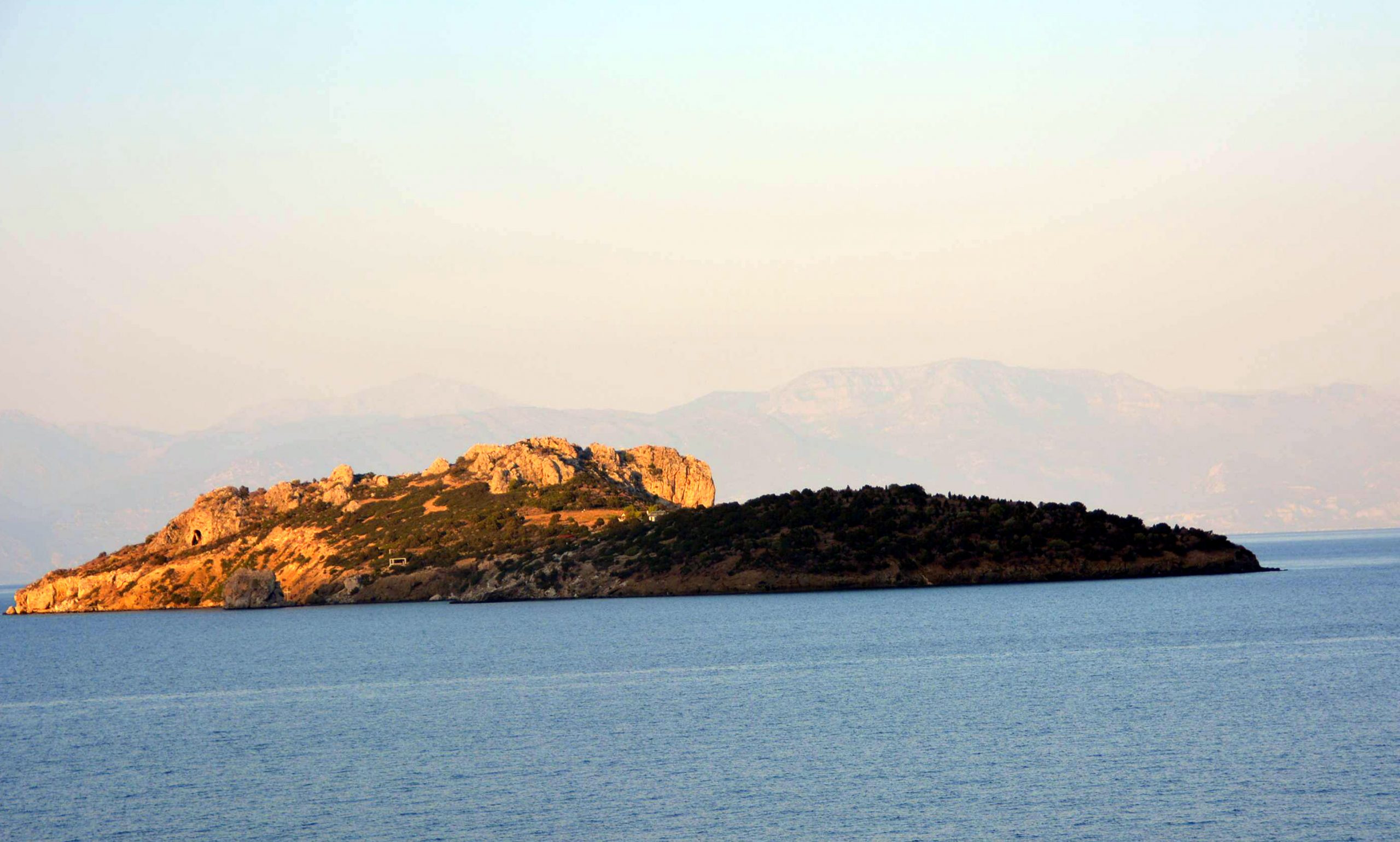 «Πιθανότητα μεγάλου σεισμού με τσουνάμι στον Κορινθιακό»