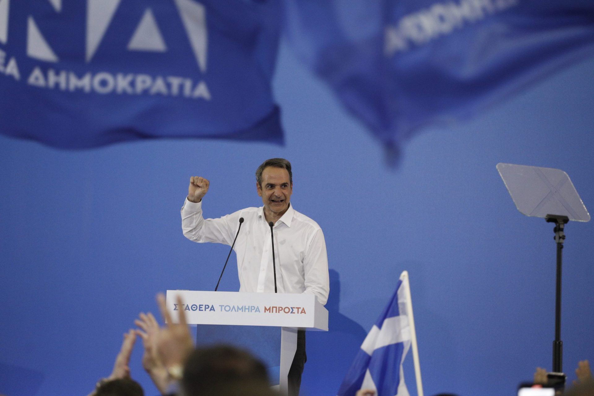 ο Κυριάκος Μητσοτάκης κάλεσε τους ψηφοφόρους της Νέας Δημοκρατίας σε ένα κύμα πανστρατιάς που θα φέρει αυτό που ο ίδιος τοποθετεί στην πρώτη γραμμή των αφηγημάτων του.