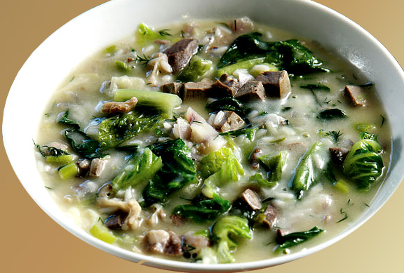 Μαγειρίτσα: Πόσες θερμίδες έχει ένα πιάτο