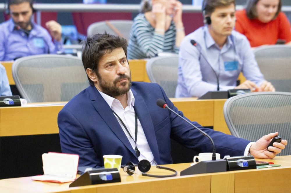 Εκτός ΣΥΡΙΖΑ ο Γεωργούλης μετά από καταγγελία για παρενόχληση