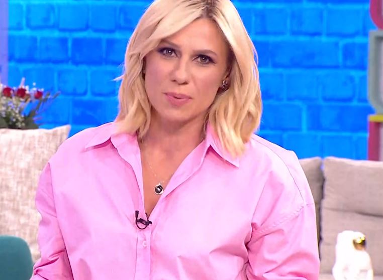 Η Καραβάτου απαντά στις φήμες που τη θέλουν στο All Star: My Style Rocks