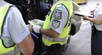Έβρεξε πρόστιμα στη Θεσσαλονίκη: «Καμπάνες» της Τροχαίας σε 455 παραβάτες για παράνομο παρκάρισμα μέσα σε 24 ώρες