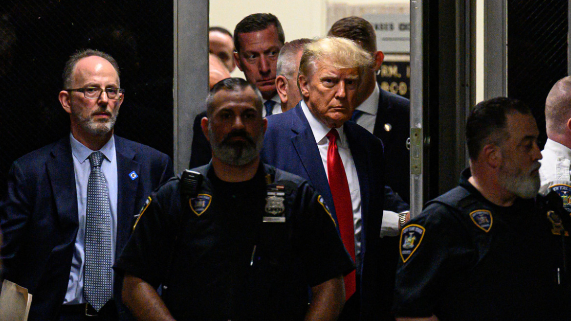 Στο Μανχάταν ο Τραμπ για να καταθέσει ενώπιον της γενικής εισαγγελέως