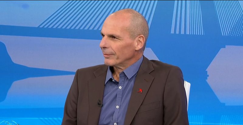 «Να μου κοπεί το χέρι από τον ώμο», αναφέρει ο Βαρουφάκης για τα σενάρια συγκυβέρνησης ηττημένων με τον ΣΥΡΙΖΑ