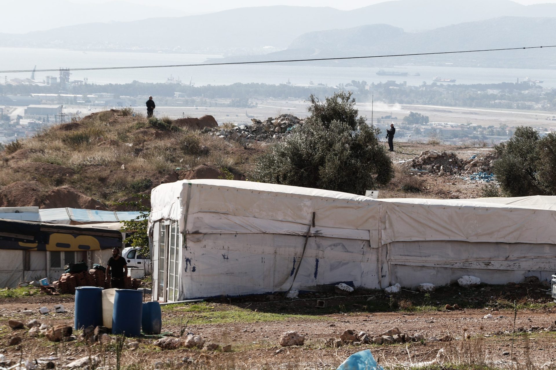 Θεσσαλονίκη: Νέα «στέγη» για οικογένειες Ρομά από τον Δενδροπόταμο