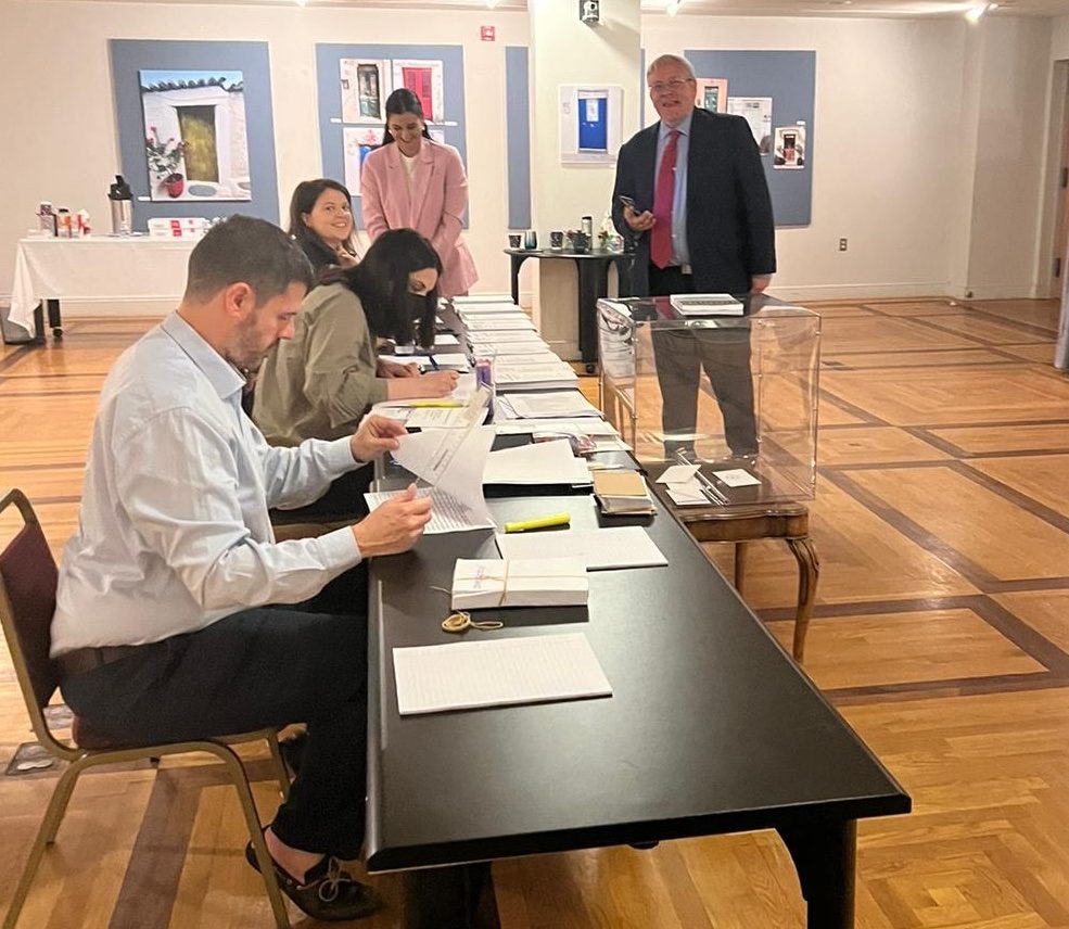 Πώς εξελίσσονται οι εκλογές για τους Έλληνες του εξωτερικού – Ψηφίζουν για πρώτη φορά