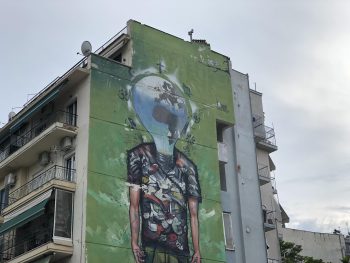 Η τέχνη των γκράφιτι στη Θεσσαλονίκη μέσα από τα «χέρια» του Apset