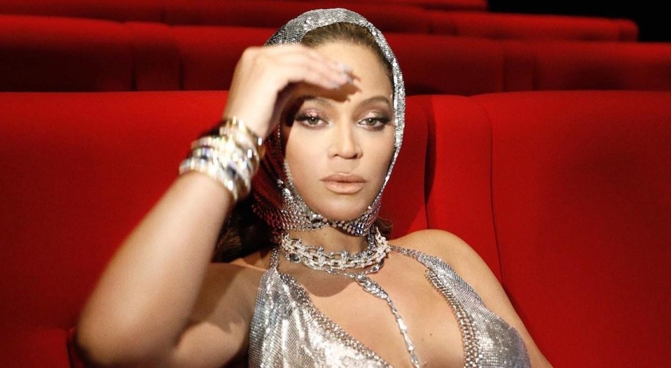 Μπιγιονσέ: Παρήγγειλε φαγητό 2.000 ευρώ για να κεράσει την ομάδα της