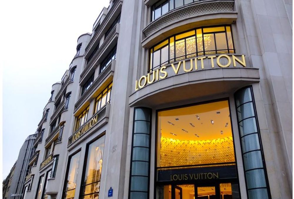 O Βίκτορ Ουεμπανιάμα είναι ο νέος πρεσβευτής του Louis Vuitton