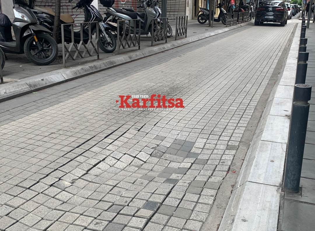 Θεσσαλονίκη: Ένας δρόμος στο κέντρο «βυθίζεται» (ΦΩΤΟ + Video)