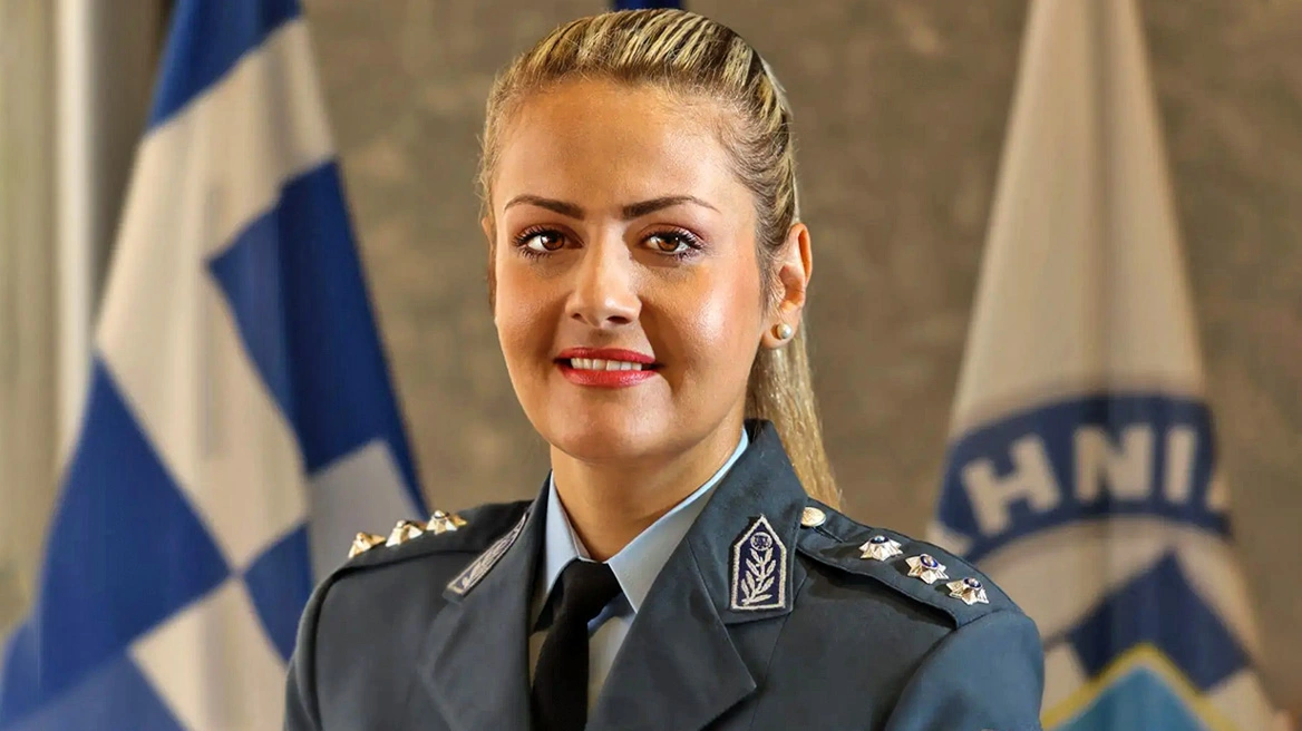 Κωνσταντία Δημογλίδου: Η εντυπωσιακή εκπρόσωπος Τύπου της ΕΛ.ΑΣ.