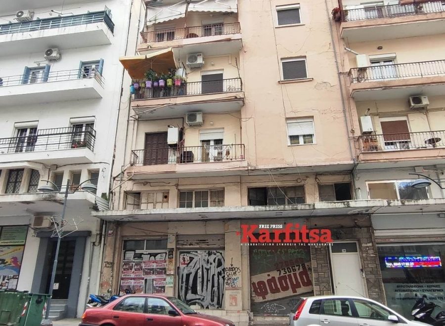 Streets of SKG: Μαγαζιά – φαντάσματα «στοιχειώνουν» την Κασσάνδρου (ΦΩΤΟ)