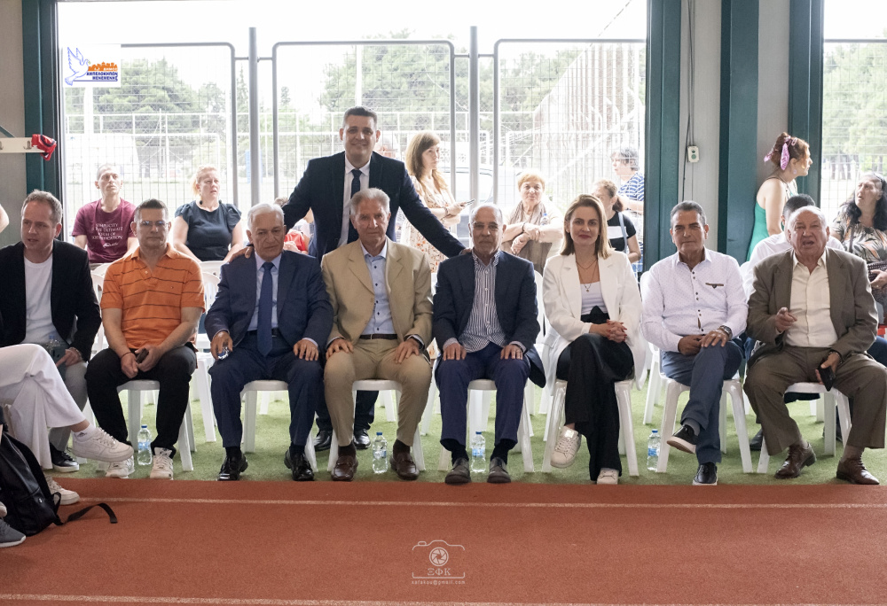 Θεσσαλονίκη: Βραβεύτηκαν οι μεγάλες δόξες του Ελληνικού ποδοσφαίρου Γιώργος Κούδας και Ντίνος Κούης