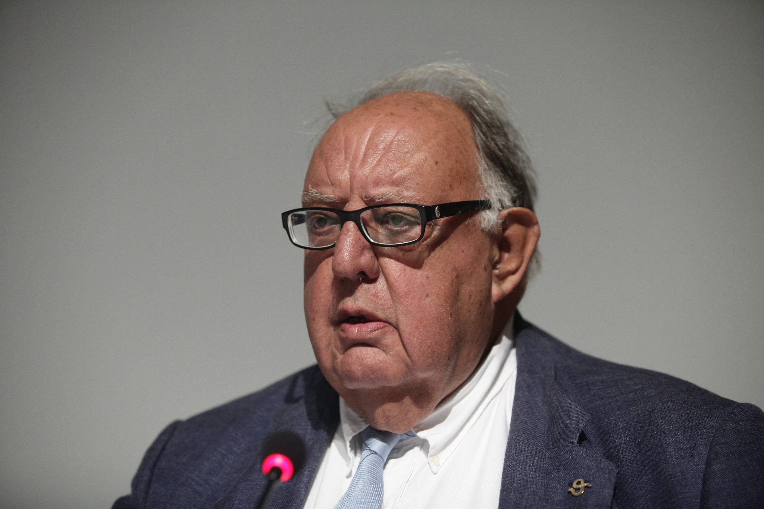 Θεόδωρος Πάγκαλος: Σήμερα η αποτέφρωση του – Τι ζητάει η οικογένεια