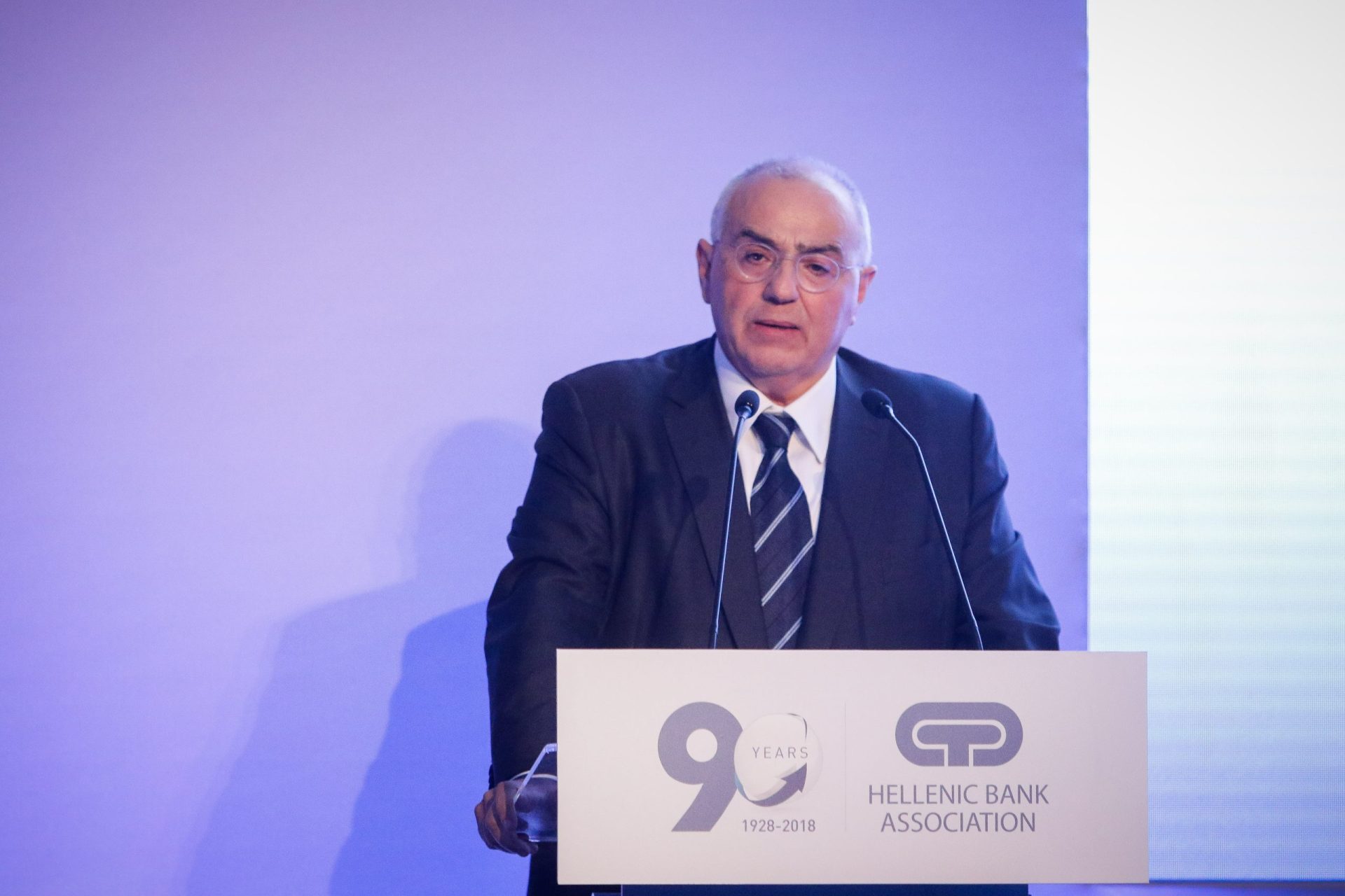 Νίκος Καραμούζης: Ο πολύπειρος μάνατζερ που ξέρει από deals