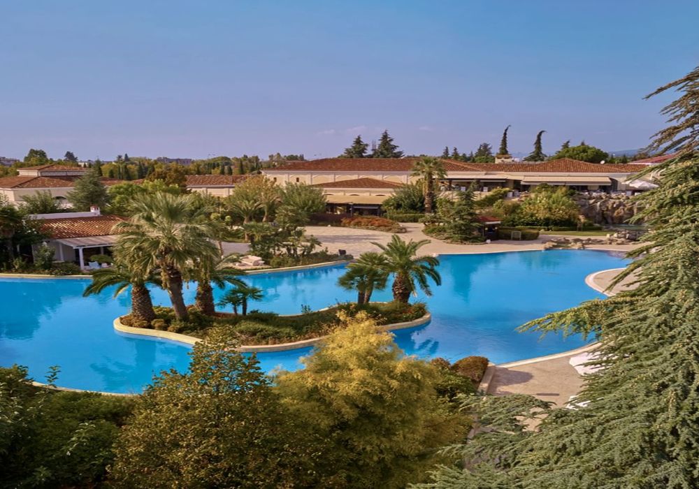 Θεσσαλονίκη: Τρεις «hot» επιλογές για να κάνεις μια βουτιά! (ΦΩΤΟ)