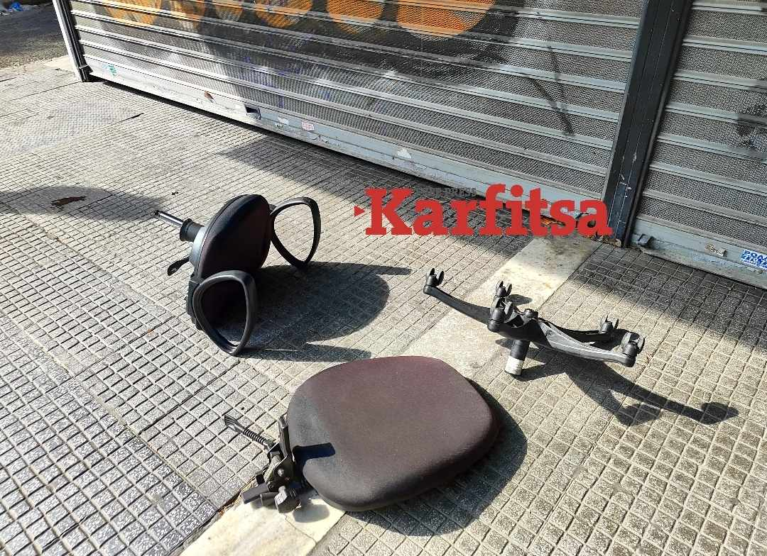 Θεσσαλονίκη: Κάθε στενό και ένα… έπιπλο! (ΦΩΤΟ)