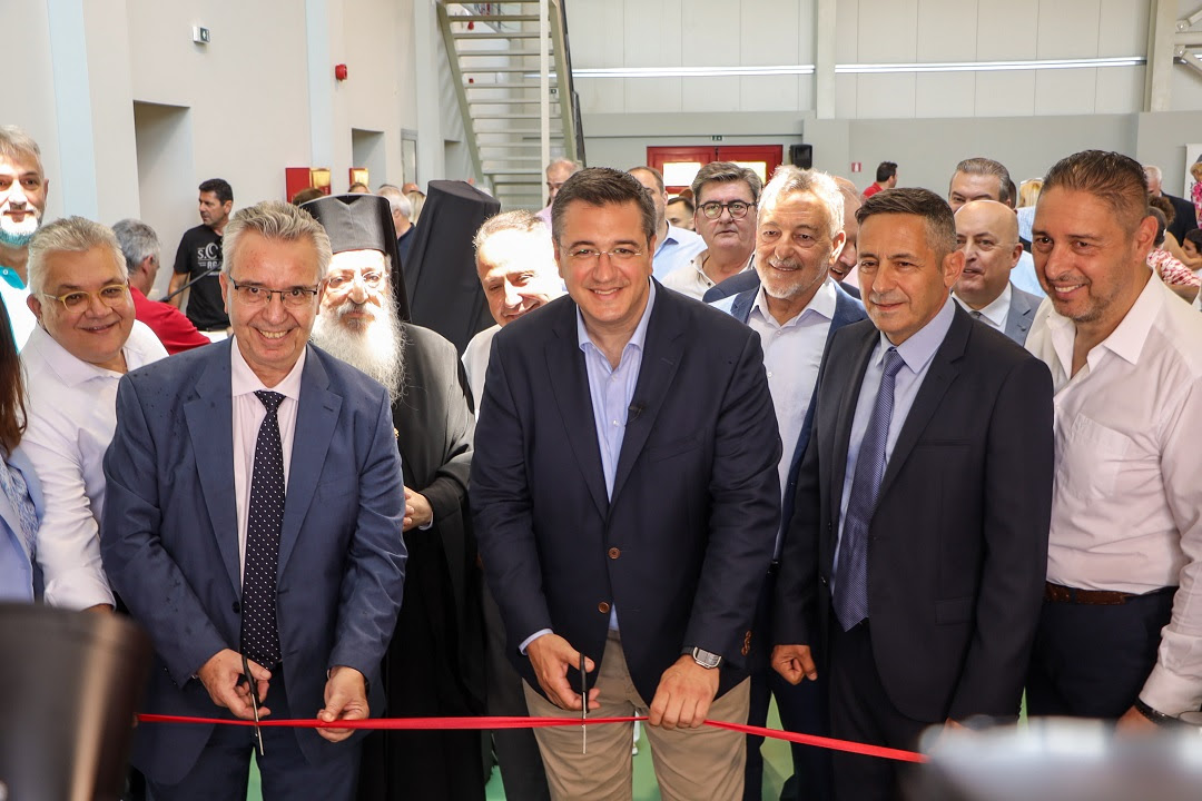 Το Κλειστό Γυμναστήριο ΤΕΦΑΑ του ΑΠΘ στη Θέρμη εγκαινίασε ο Α. Τζιτζικώστας (ΦΩΤΟ)