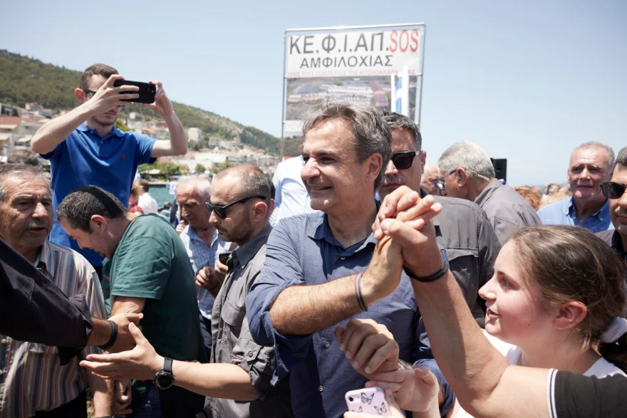 Μητσοτάκης: Δέσμευσή μας ο μέσος μισθός στα 1.500 ευρώ – Θα μειώσουμε και άλλους φόρους