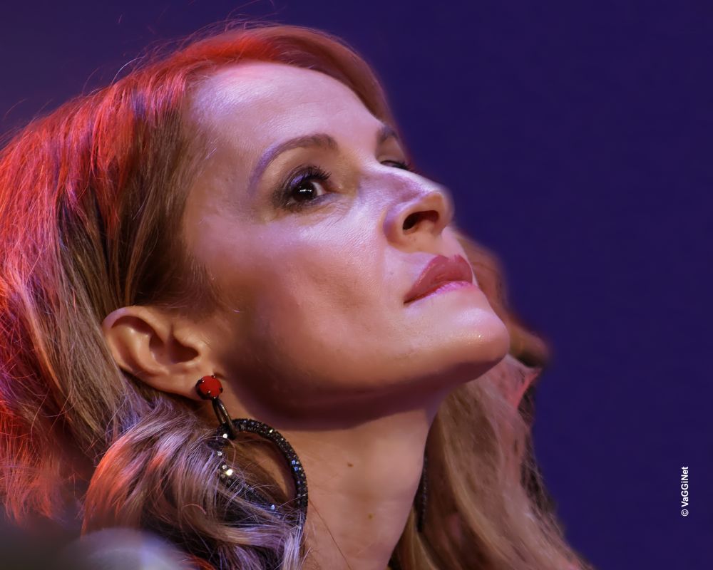 Ηρώ Σαΐα: Αγαπώ το λαϊκό τραγούδι γιατί η μουσική «μιλάει» απευθείας στο συναίσθημα