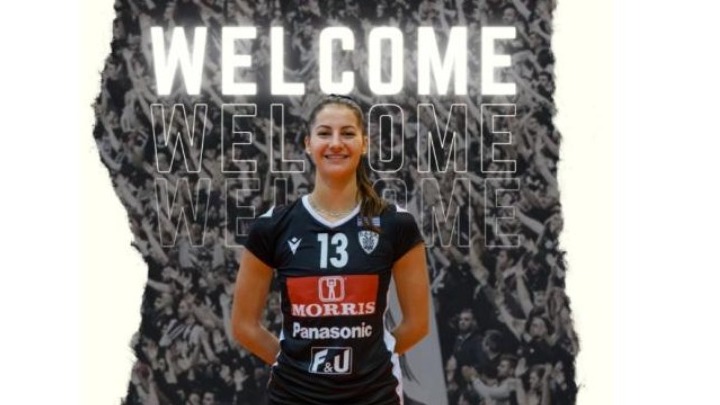 Επέστρεψε στον ΠΑΟΚ η 21χρονη ακραία Σταματία Κυπαρίσση