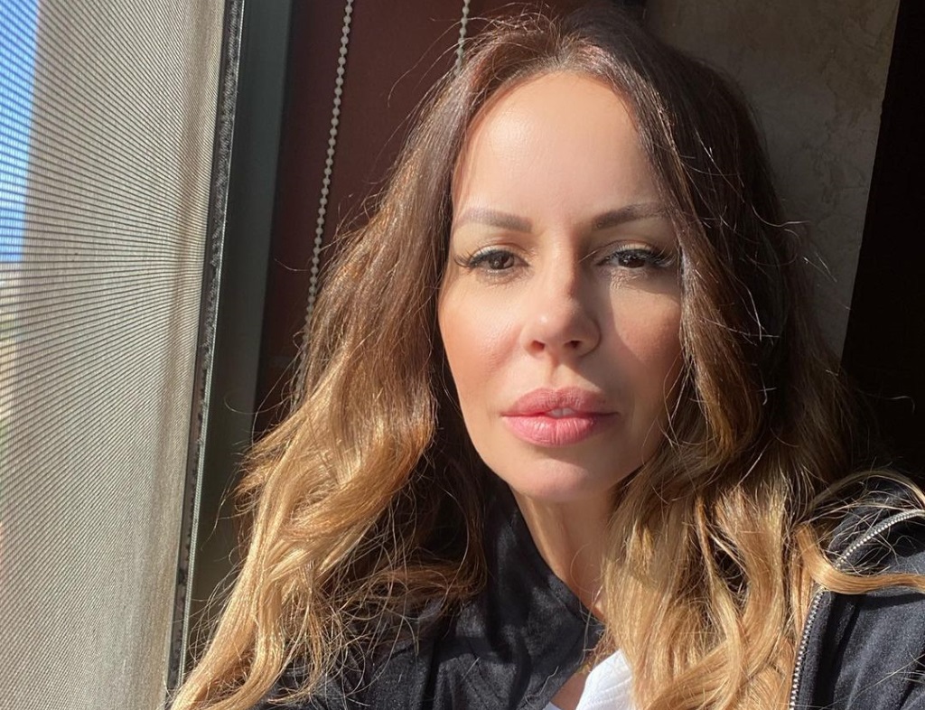 «Το όνειρο όλων των αντρών»: Η Ιωάννα Λίλη με μπικίνι