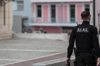 Θεσσαλονίκη: Μπαράζ ελέγχων για παρεμπόριο – Πόσα άτομα συνελήφθησαν