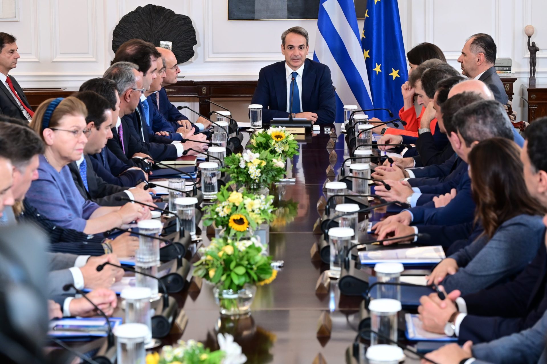 Υπουργικό συμβούλιο υπό τον Πρωθυπουργό σήμερα – Στην κορυφή της ατζέντας οι πυρκαγιές