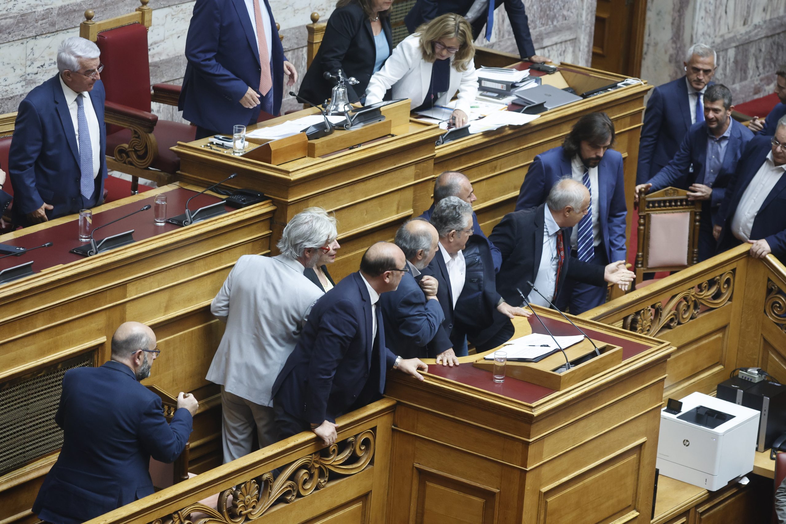 Δ. Κουτσούμπας: «Πάγωσαν» όλοι στη Βουλή με το πρόβλημα υγείας του