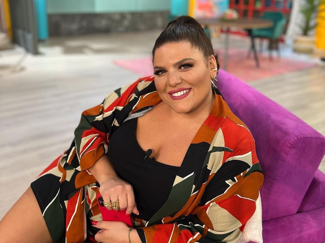 Δημοφιλής παρουσιάστρια συνεχίζει στο MEGA!