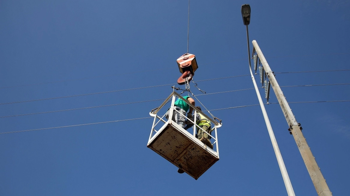 Ο ΑΔΜΗΕ για τον εργαζόμενο που έπαθε ηλεκτροπληξία – Νοσηλεύεται σε σοβαρή κατάσταση στο Παπανικολάου