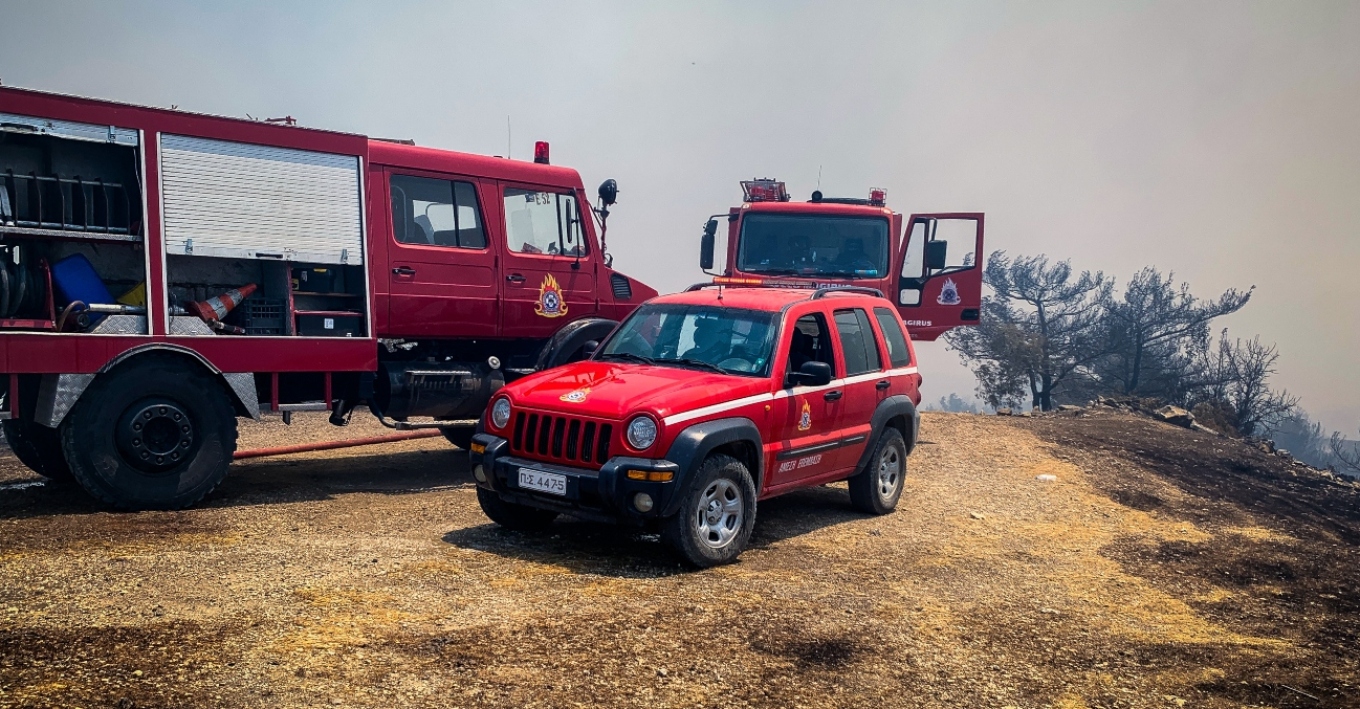 Φωτιά στη Θάσο: Ισχυρές πυροσβεστικές δυνάμεις συνεχίζουν να επιχειρούν